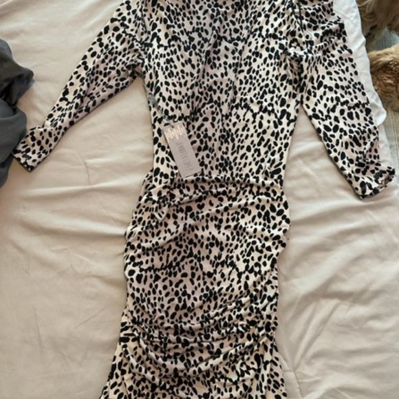LEOPARD DRESS - Picture 1 of 2